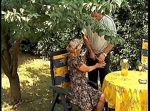 Passionate old lady craves to get hard bang with her guest in the garden.